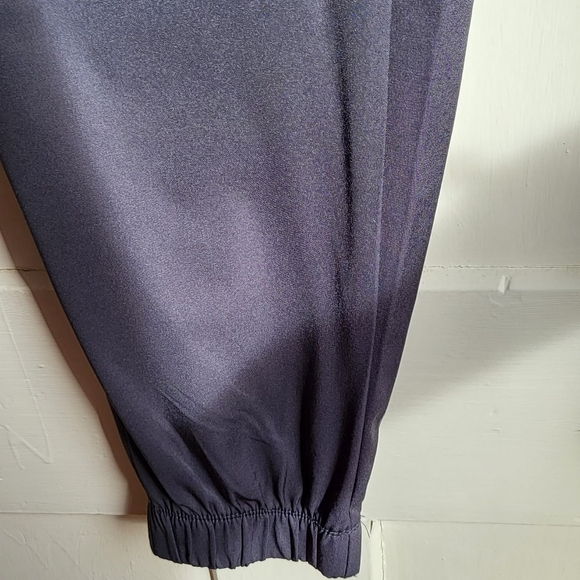 Scrub Set - Picture 5 of 10